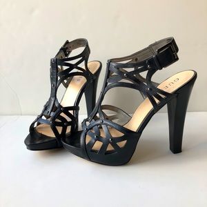 Fabulous studded GUESS platform heels
